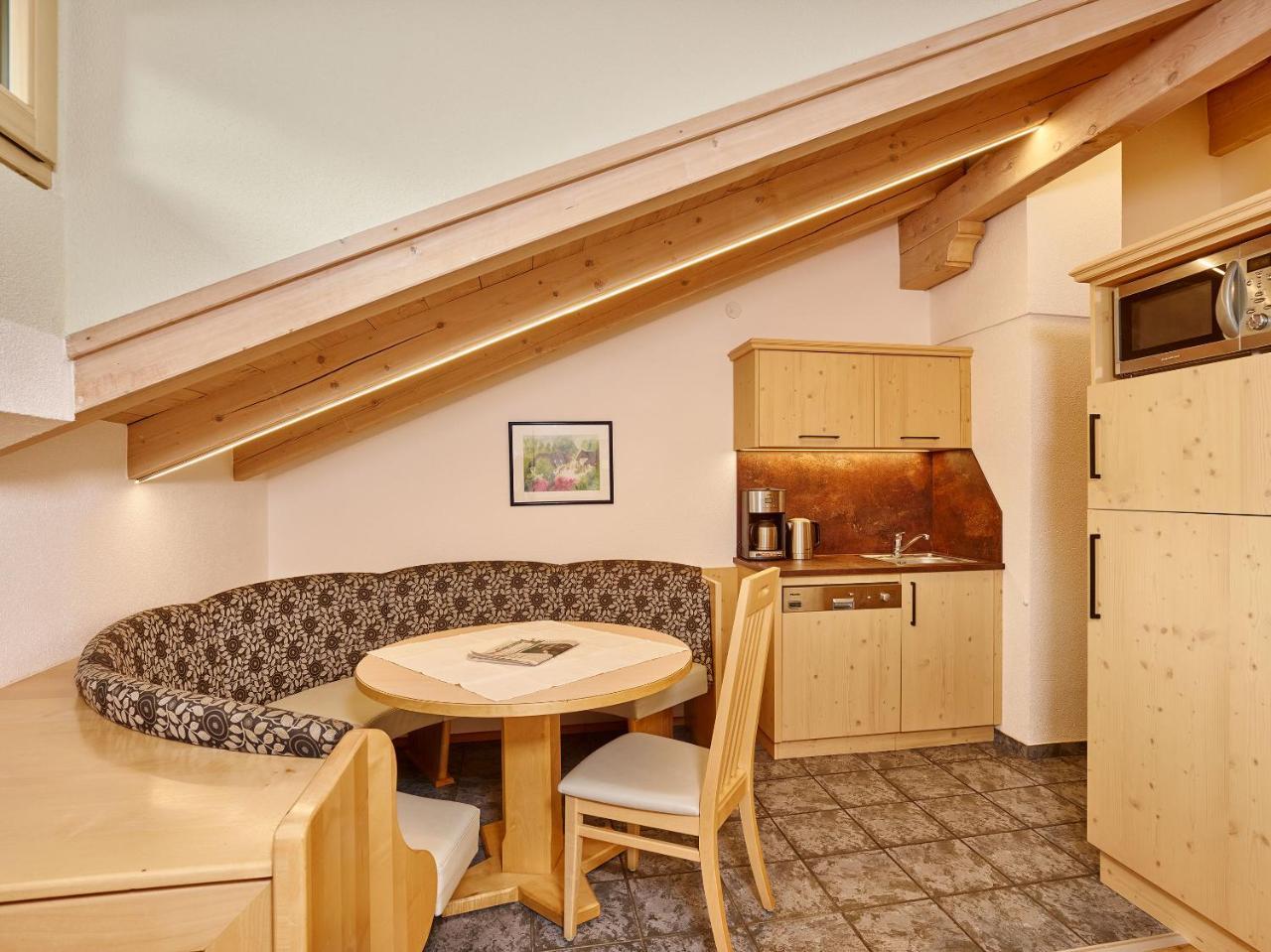 Gaestehaus Renate Längenfeld Buitenkant foto